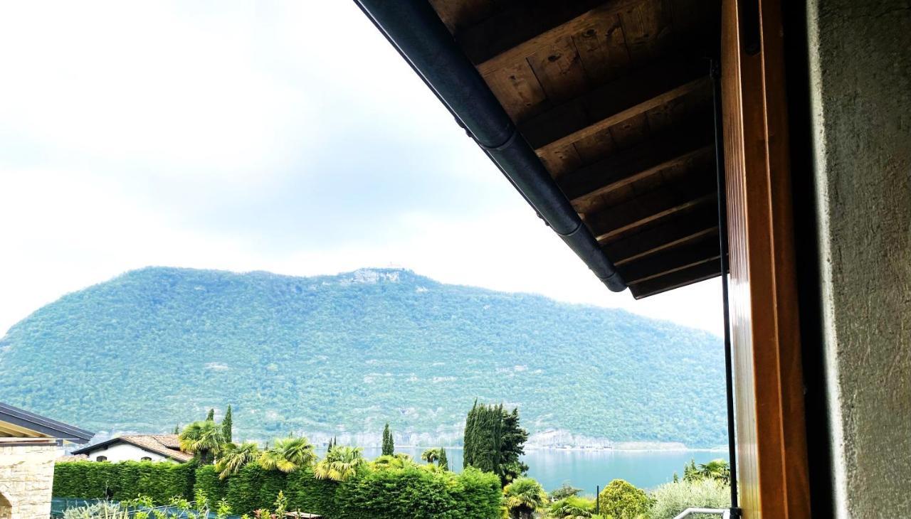 Hotel Vela Di Soleville Vista Con Ristorante E Pizzeria Sale Marasino